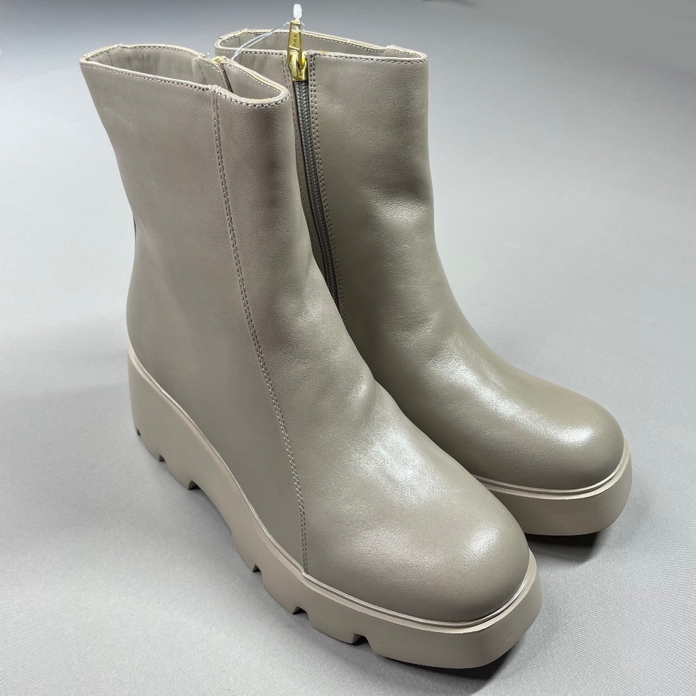 NEW Naked Feet Shoes Womens 9 gray taupe leather Xenus ankle boots boho indie